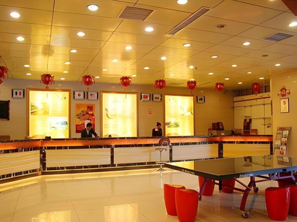 Jinan Yuquan Simpson Hotel Esterno foto